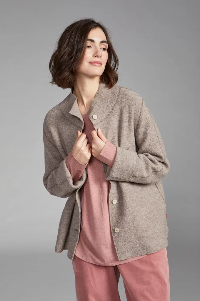 Modell aus der Vetonokollektion Herbst/Winter 2023